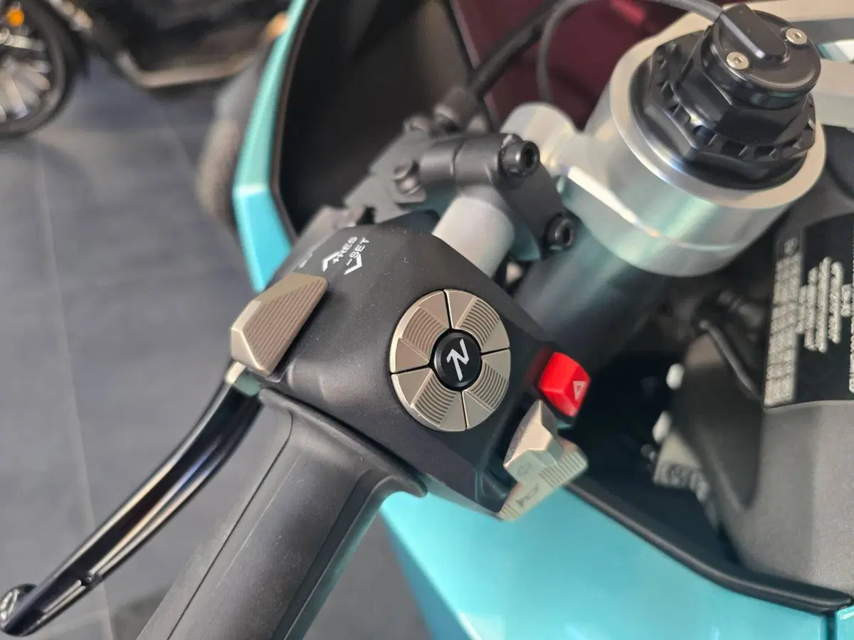 Norton Manx R Apex (2026) (11)