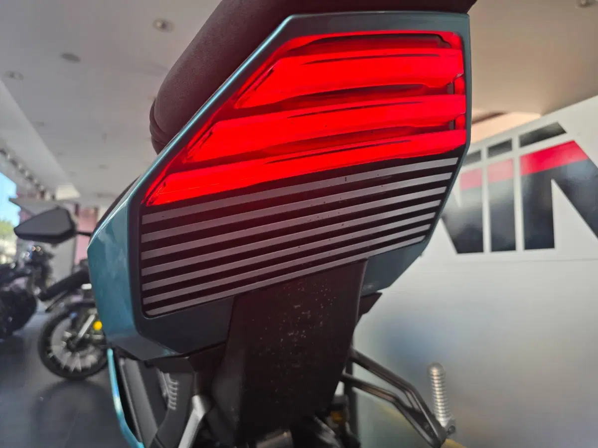 Norton Manx R Apex (2026) (15)