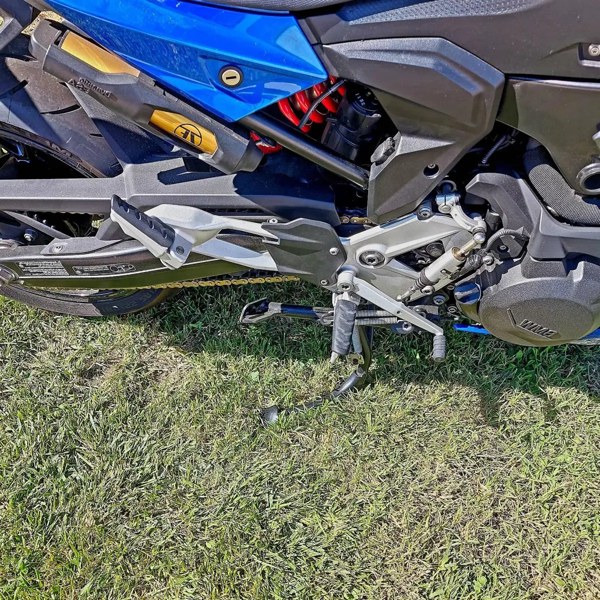 Bmw F 900 XR (2020 - 24) (4)