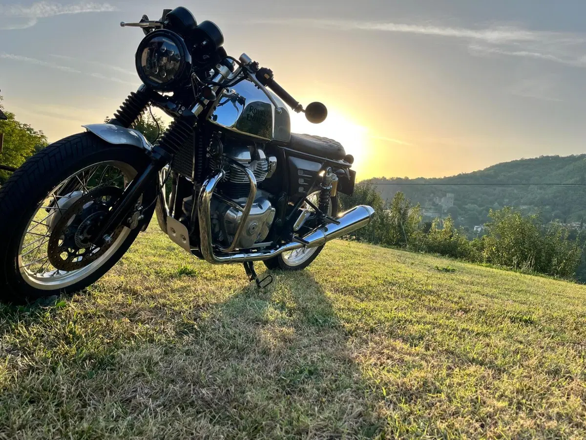 Royal Enfield Continental GT 650 Chrome (2020) (9)