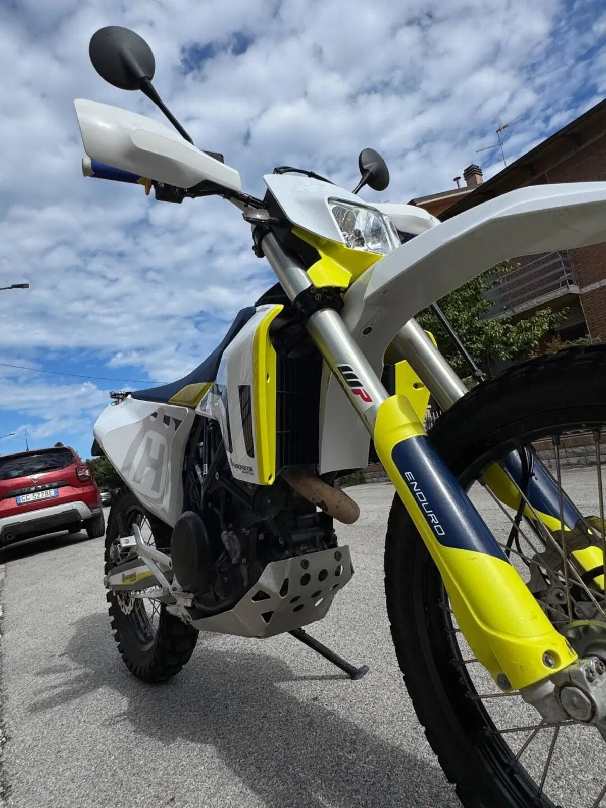 Husqvarna 701 Enduro (2021) (4)