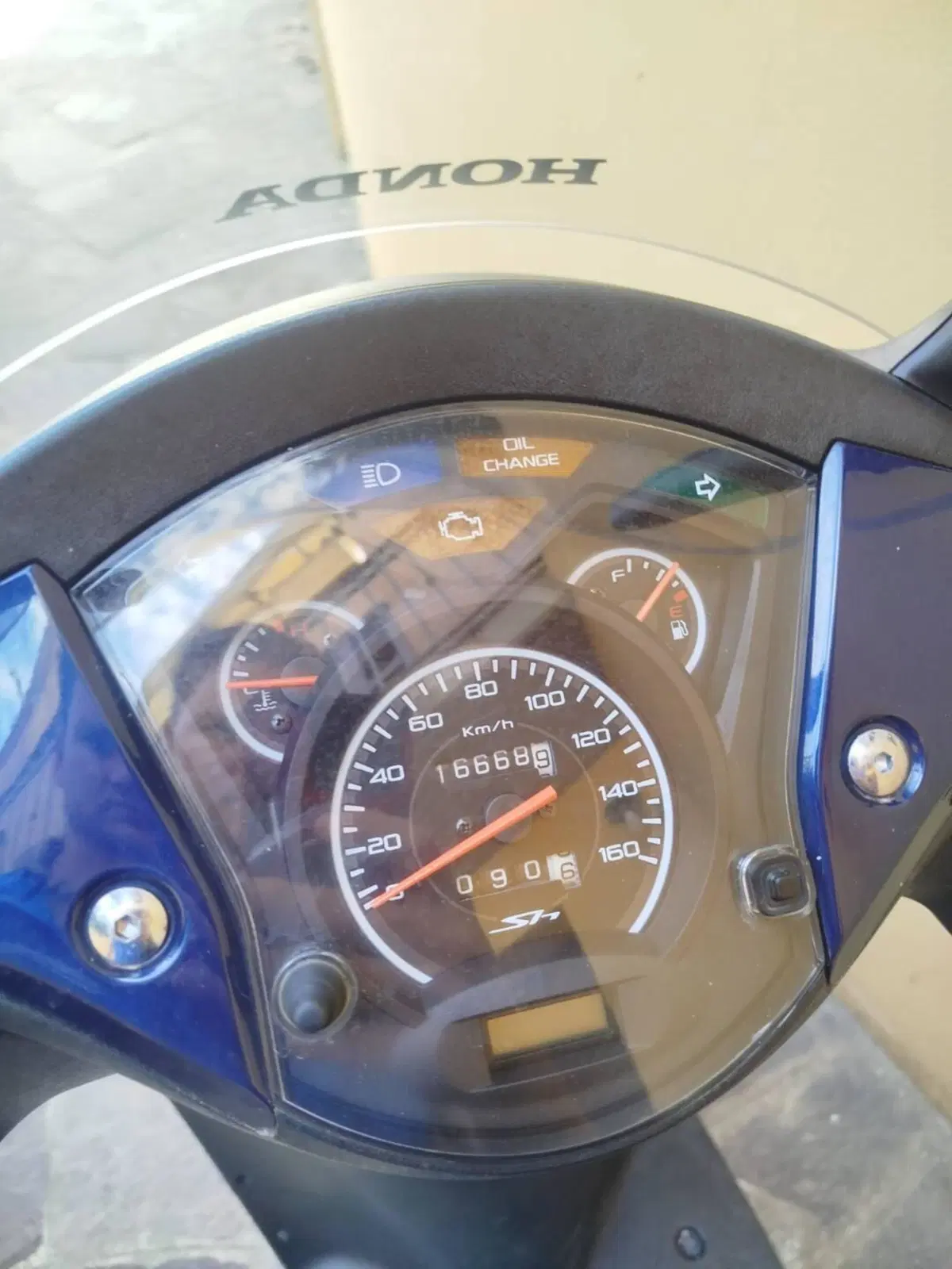 Honda SH 125 i (2009 - 12) (6)