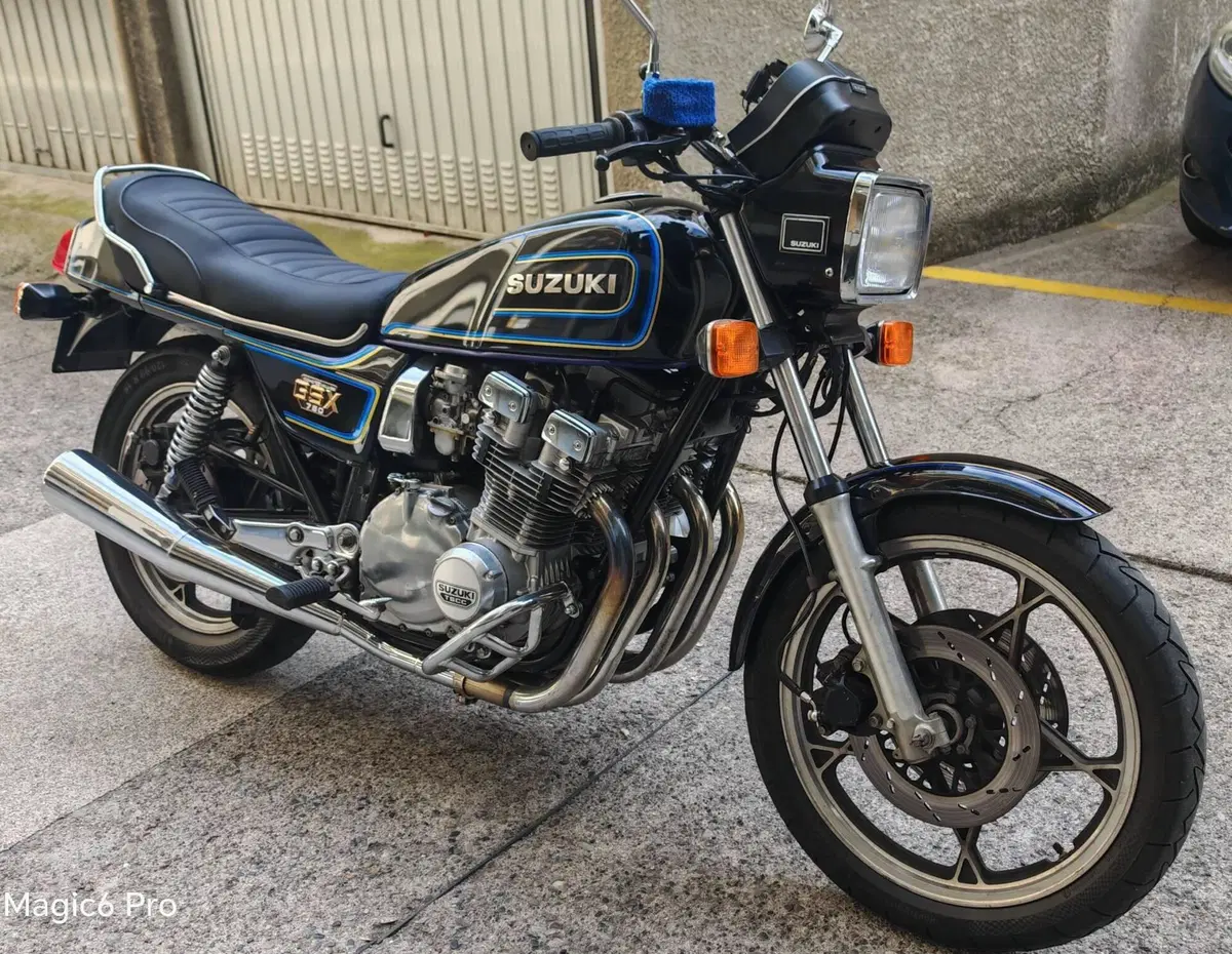 Suzuki GSX 750 E (3)