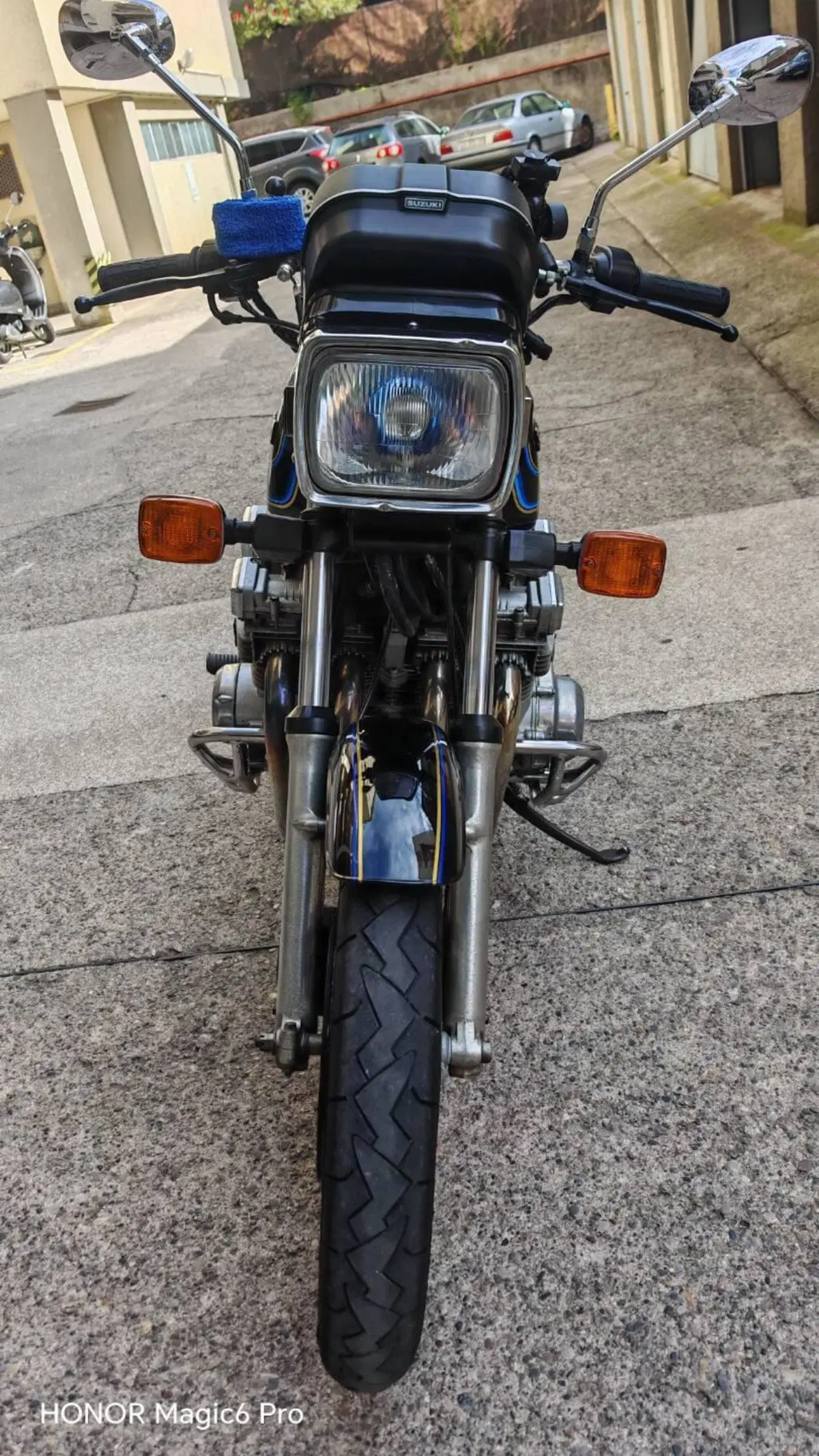 Suzuki GSX 750 E (4)