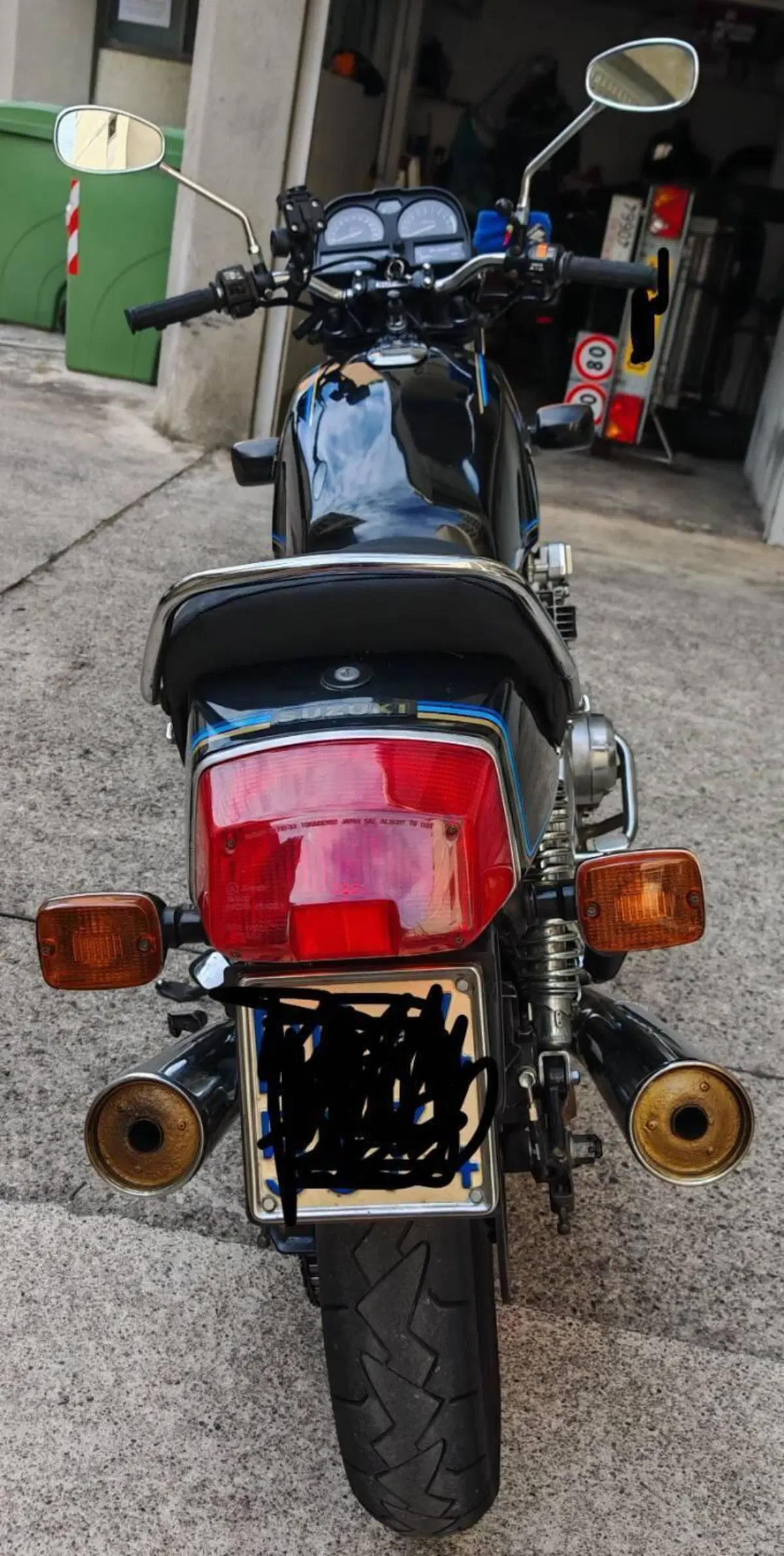 Suzuki GSX 750 E (5)