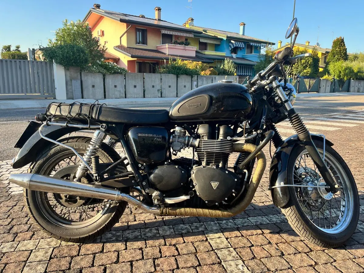 Triumph Bonneville T100 (2008 - 16) (4)