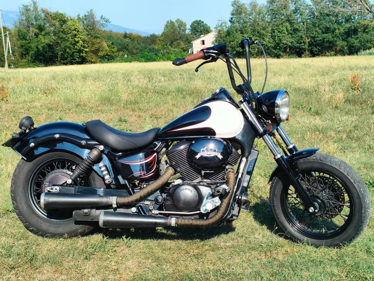 Honda VT 750 C Shadow Monotone (1997 - 01)