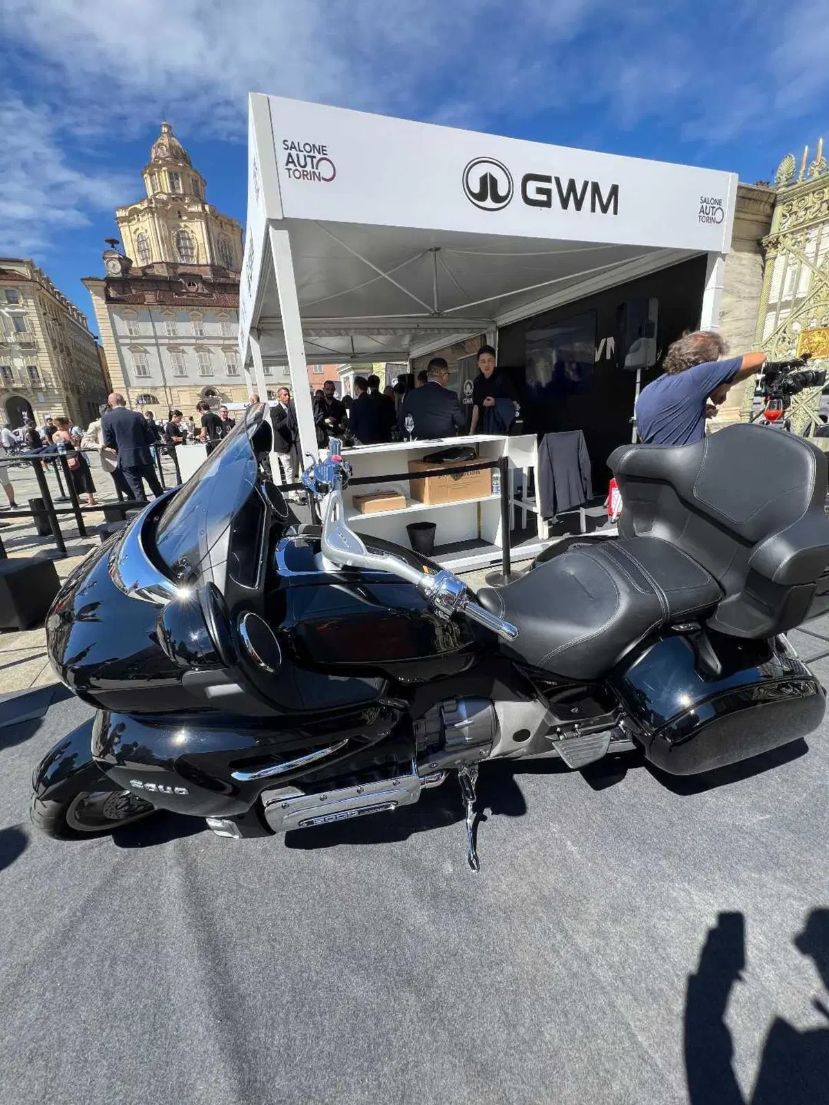 GWM Souo H8, la mostruosa 8 cilindri vista a Torino: un indizio per l'Italia? (4)