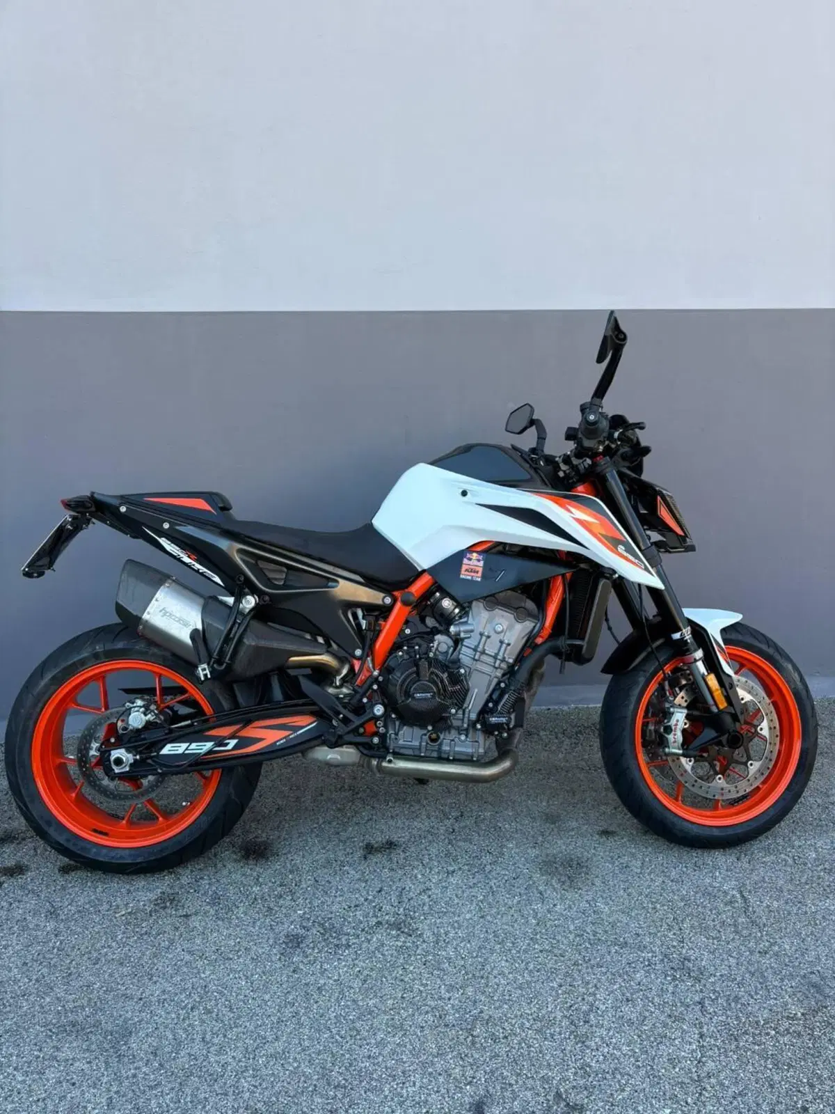KTM 890 Duke R (2021 - 23)
