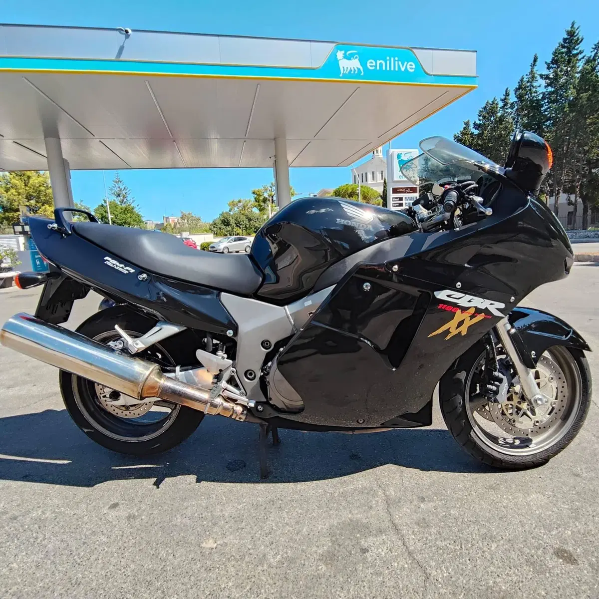 Honda CBR 1100 XX Superblackbird (1999 - 00) (3)