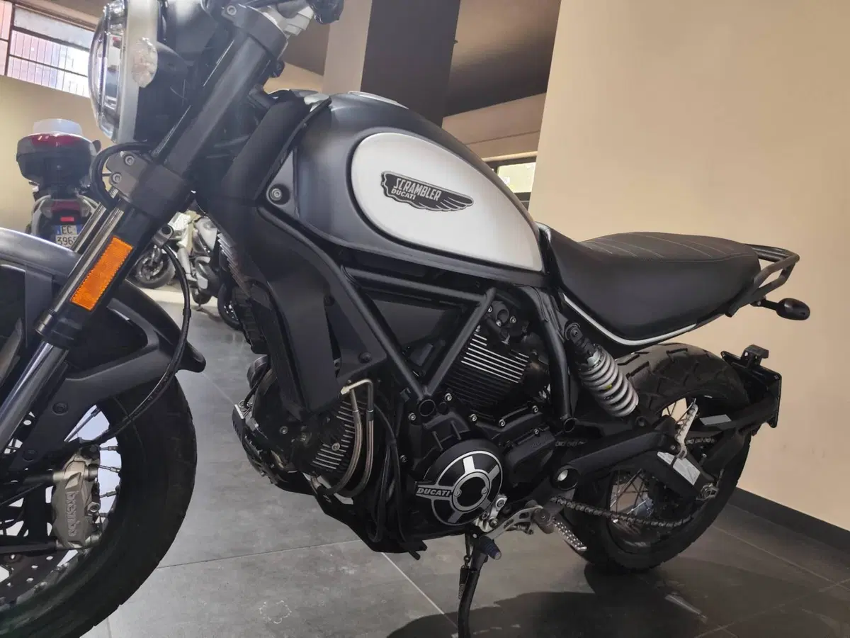 Ducati Scrambler 800 Icon (2017 - 20) (5)