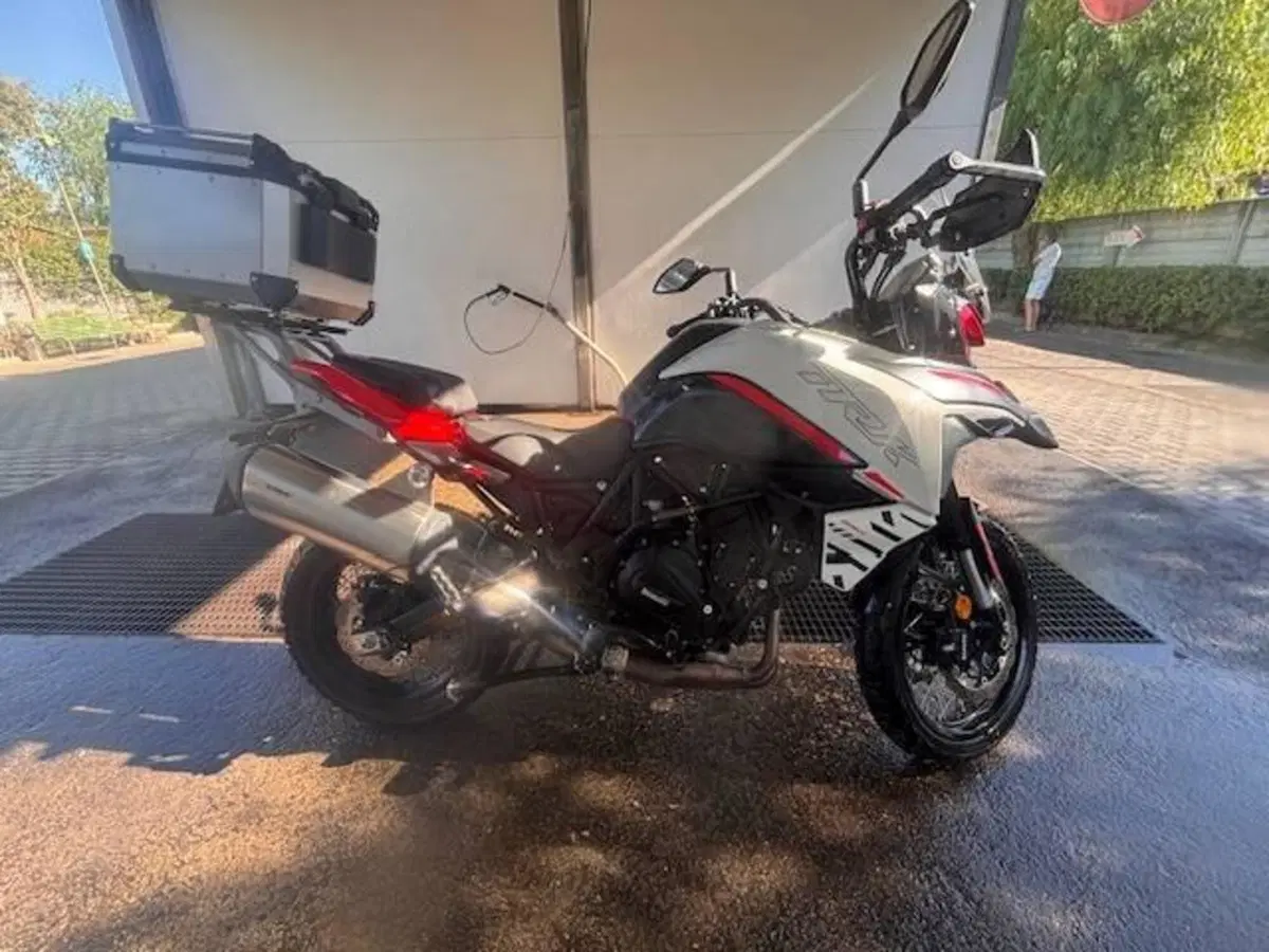 Benelli TRK 702X (2023 - 25) (2)