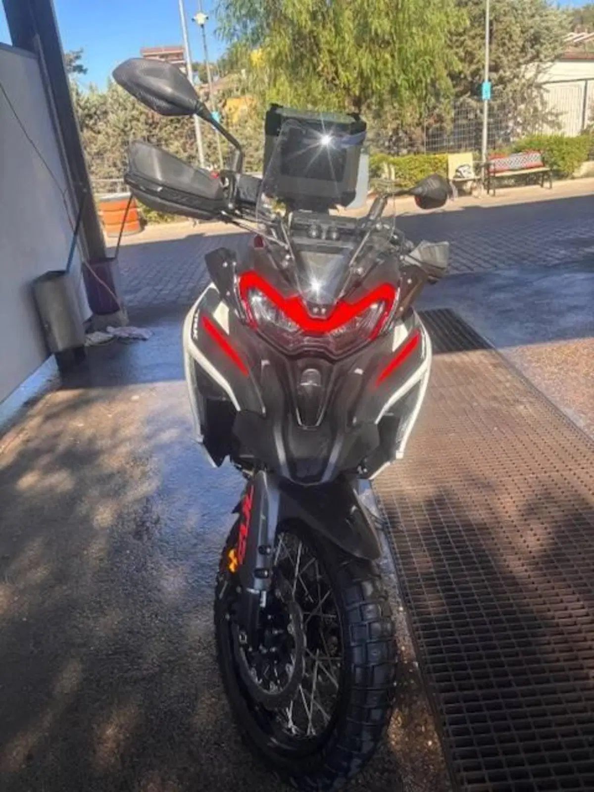 Benelli TRK 702X (2023 - 25) (3)