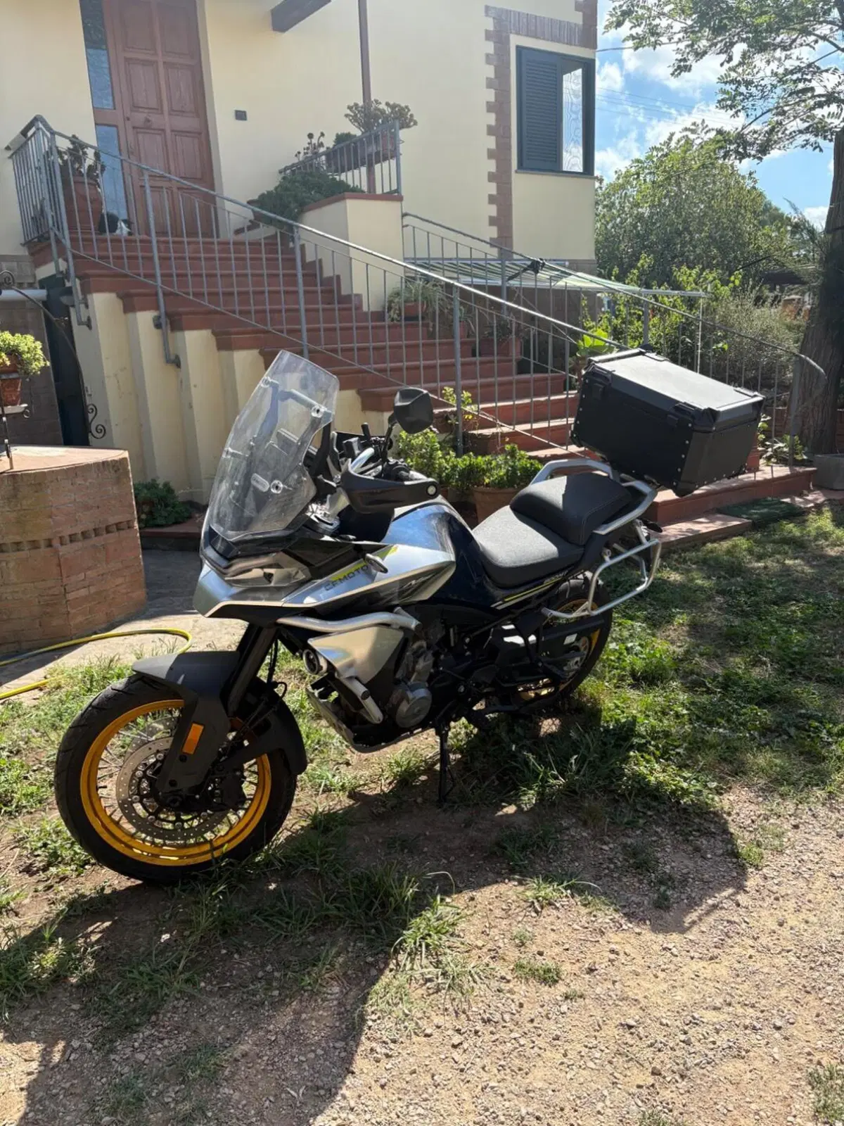 CFMOTO 800MT Touring (2022 - 26) (3)