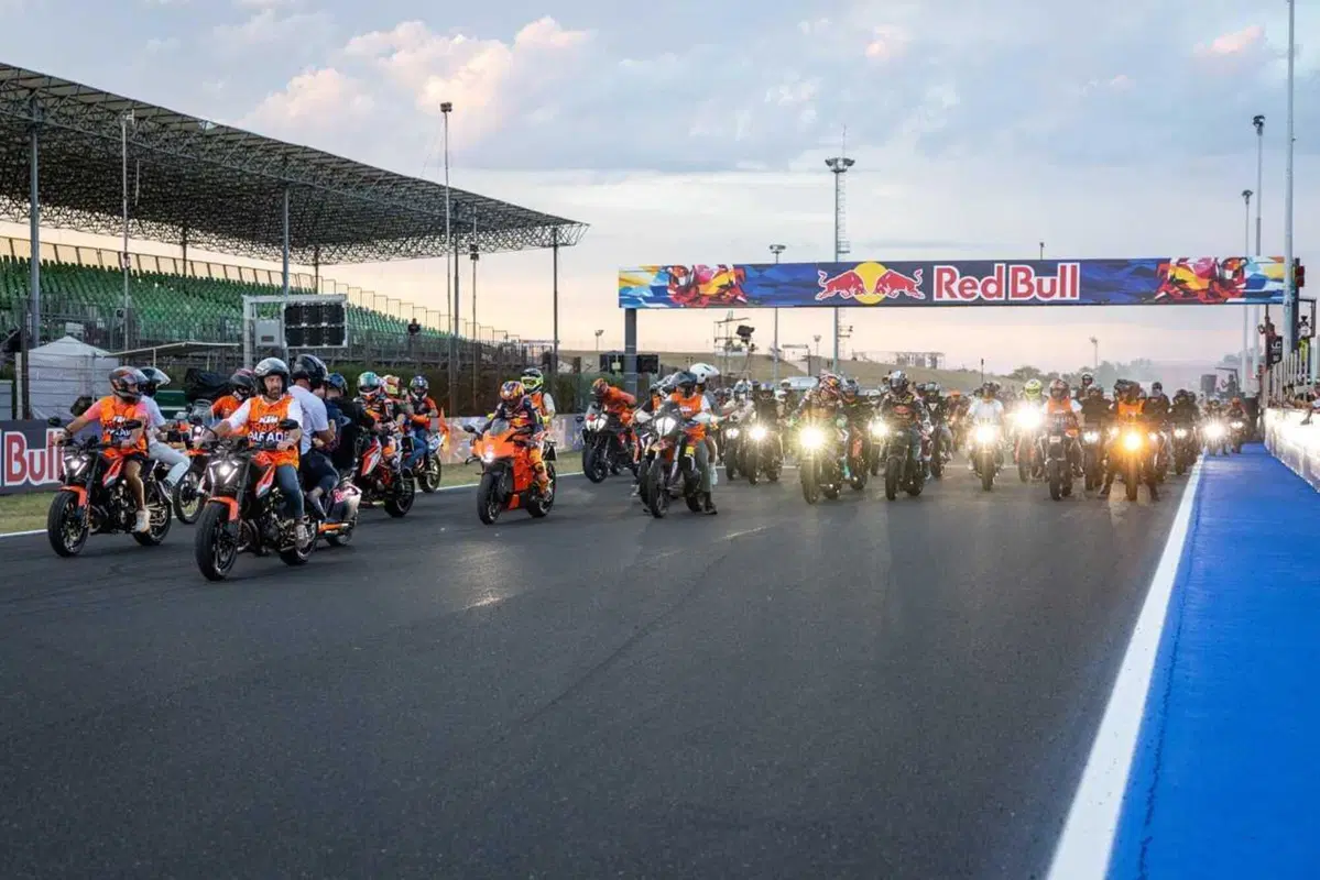 Misano da record: 184mila al GP San Marino tra gare, musica e show (6)