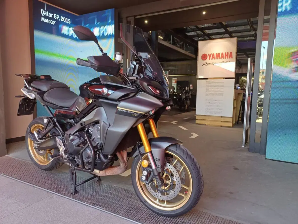 Yamaha Tracer 9 GT (2021 - 24) (3)