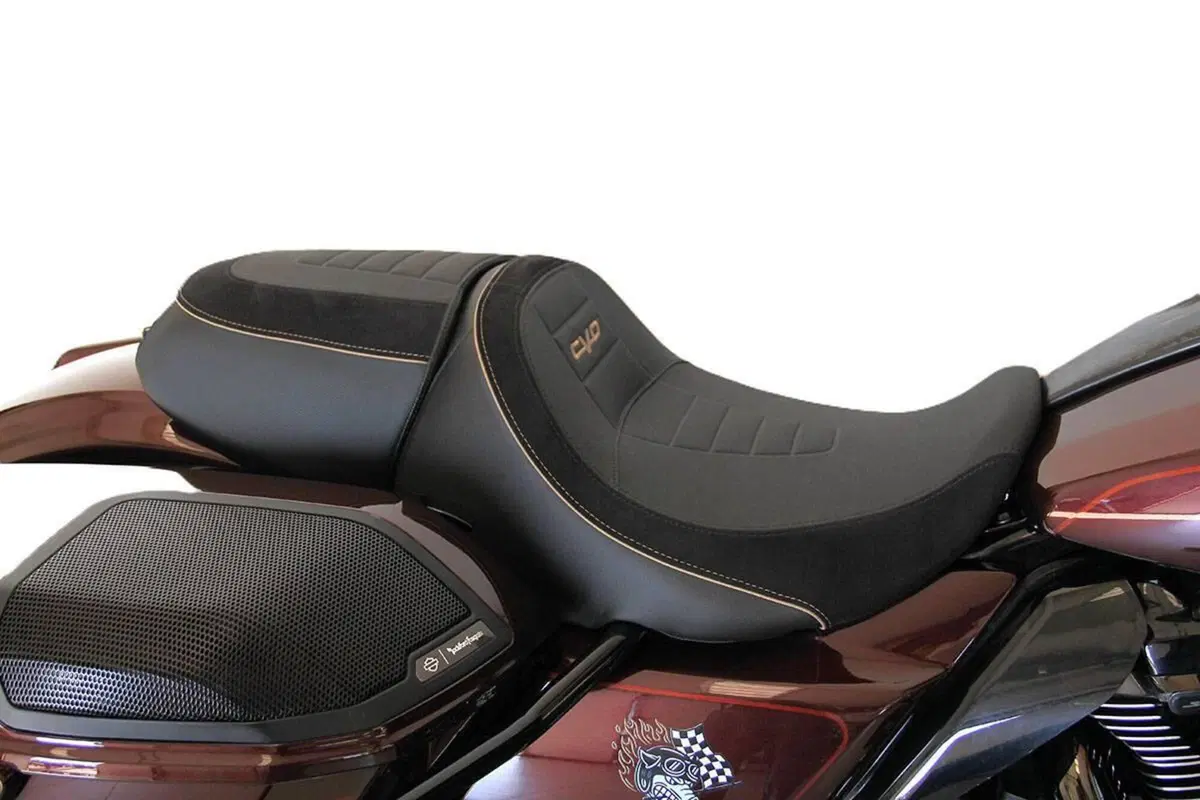 Harley-Davidson CVO Street Glide (2024) (9)