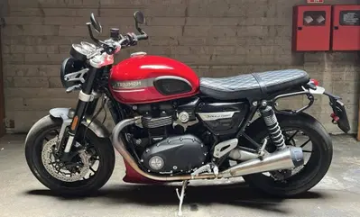 Triumph Speed Twin 1200 (2021 - 24) usata