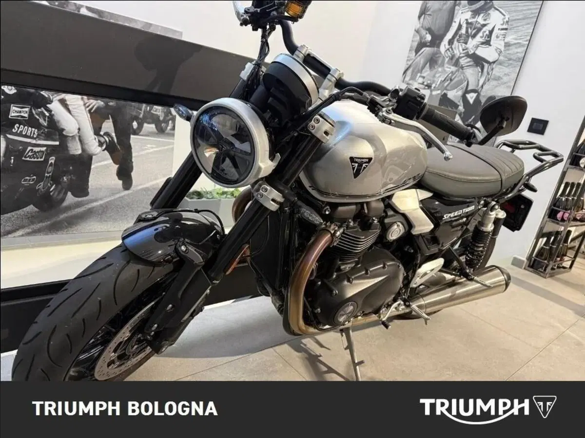 Triumph Speed Twin 1200 (2025 - 26) (4)