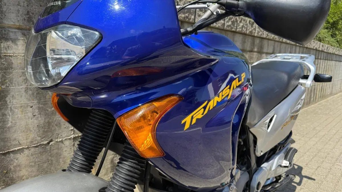 Honda Transalp XL 650V (2005 - 06) (7)