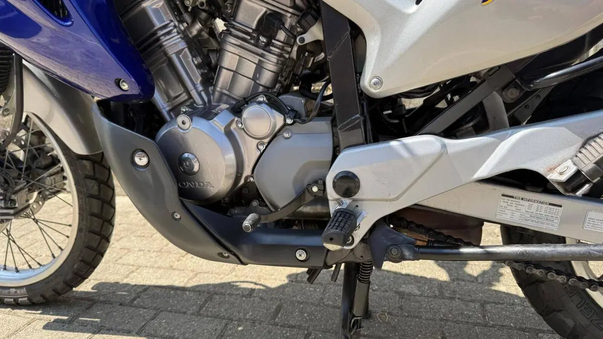 Honda Transalp XL 650V (2005 - 06) (14)