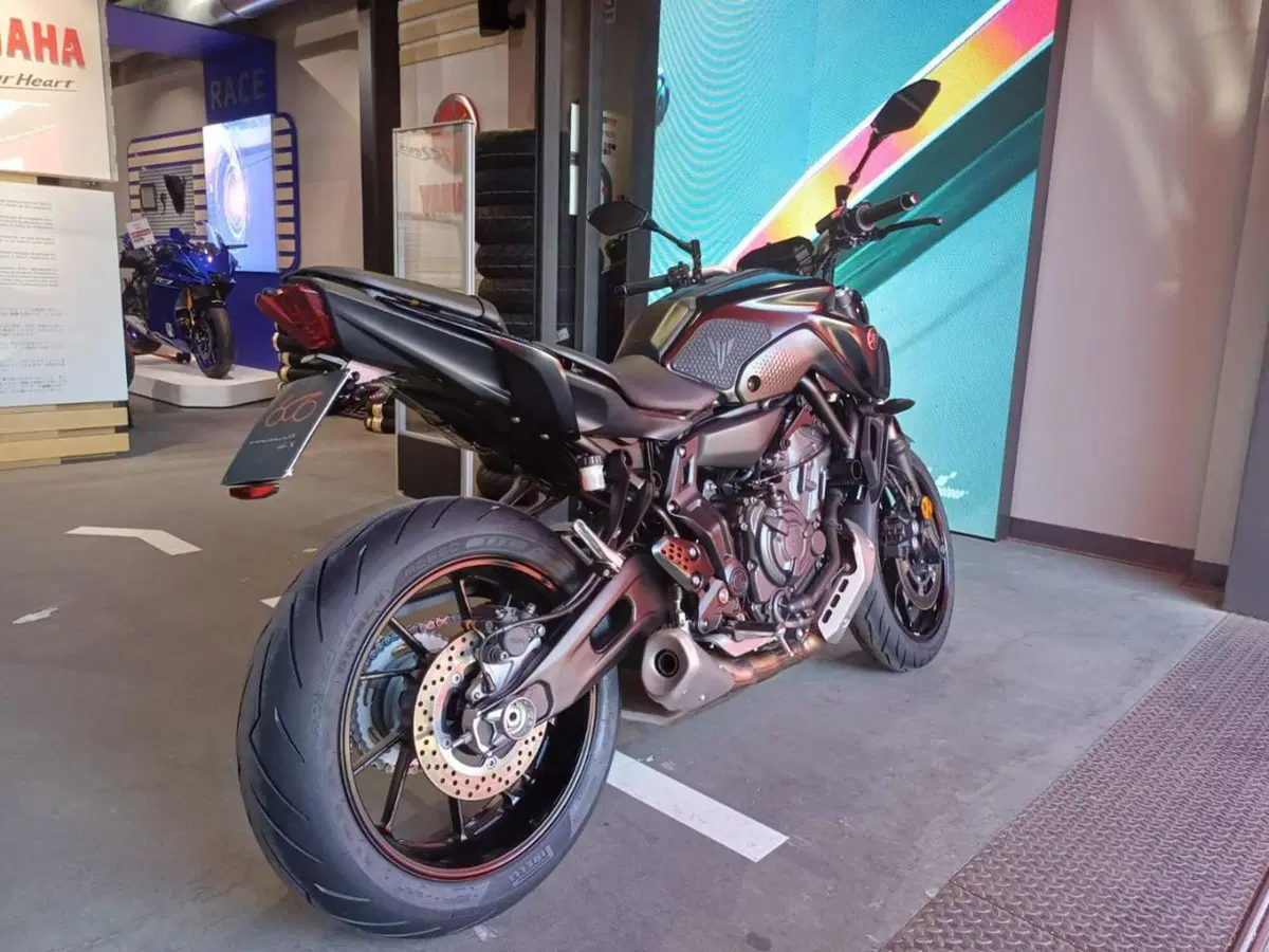 Yamaha MT-07 (2021 - 24) (4)