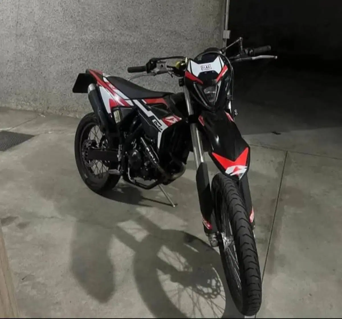 Betamotor RR 125 4T Enduro R (2024 - 26) (3)