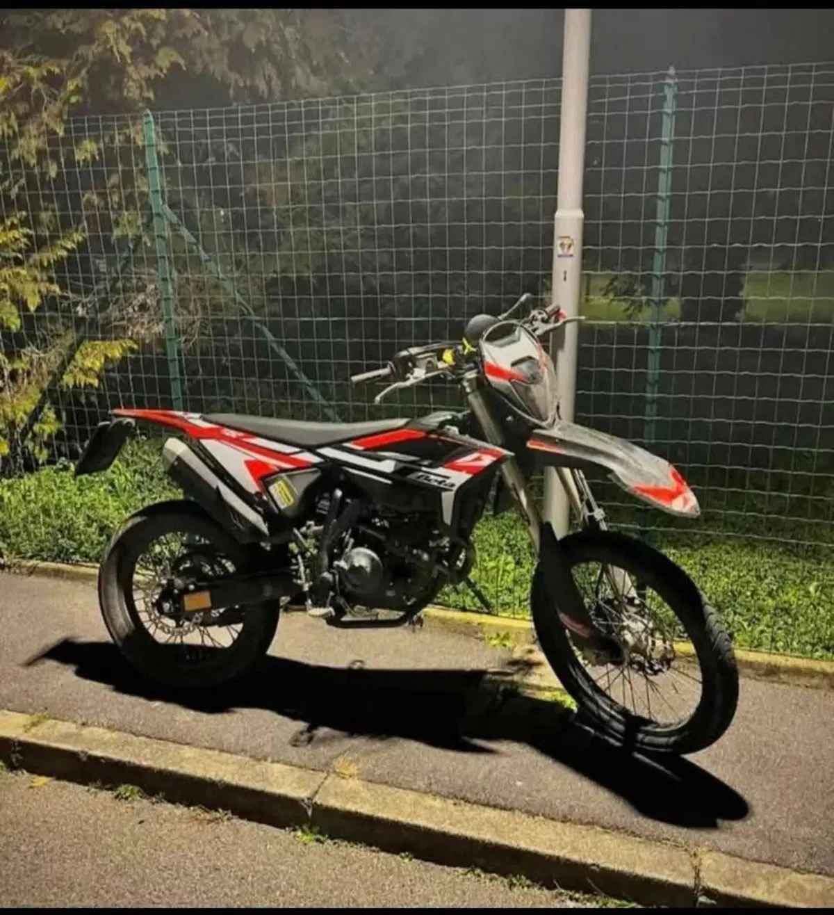 Betamotor RR 125 4T Enduro R (2024 - 26) (8)