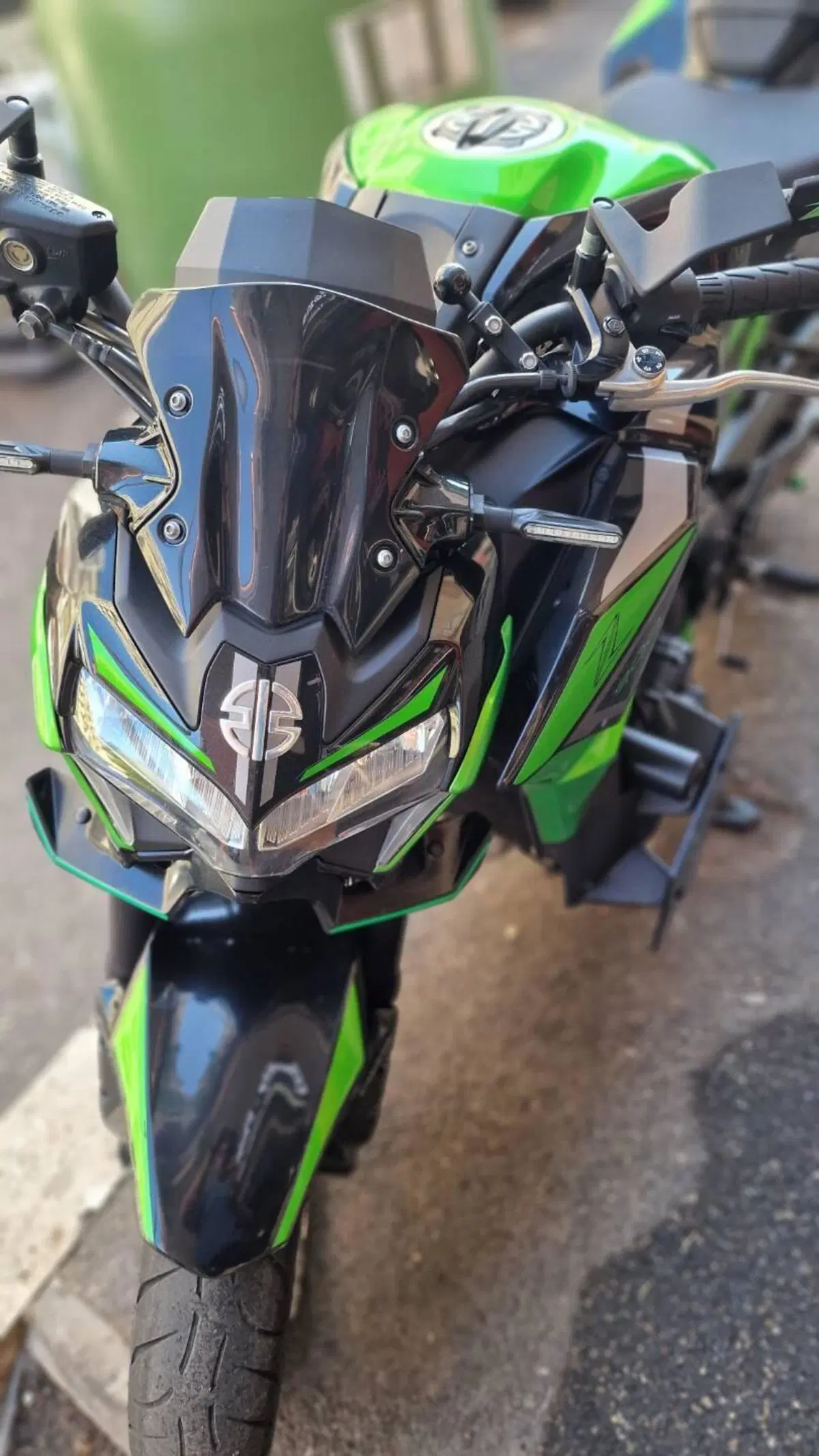 Kawasaki Z 900 (2021 - 24) (4)