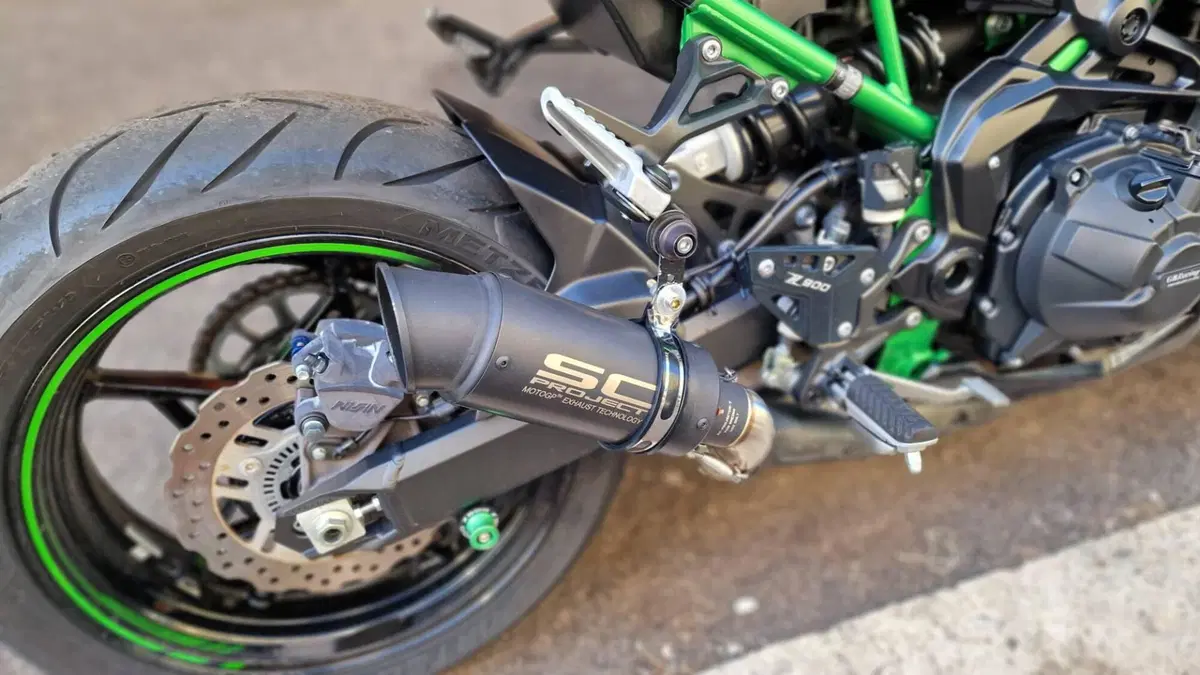 Kawasaki Z 900 (2021 - 24) (5)
