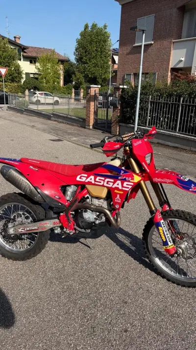 GASGAS EC 250 F (2021) usata