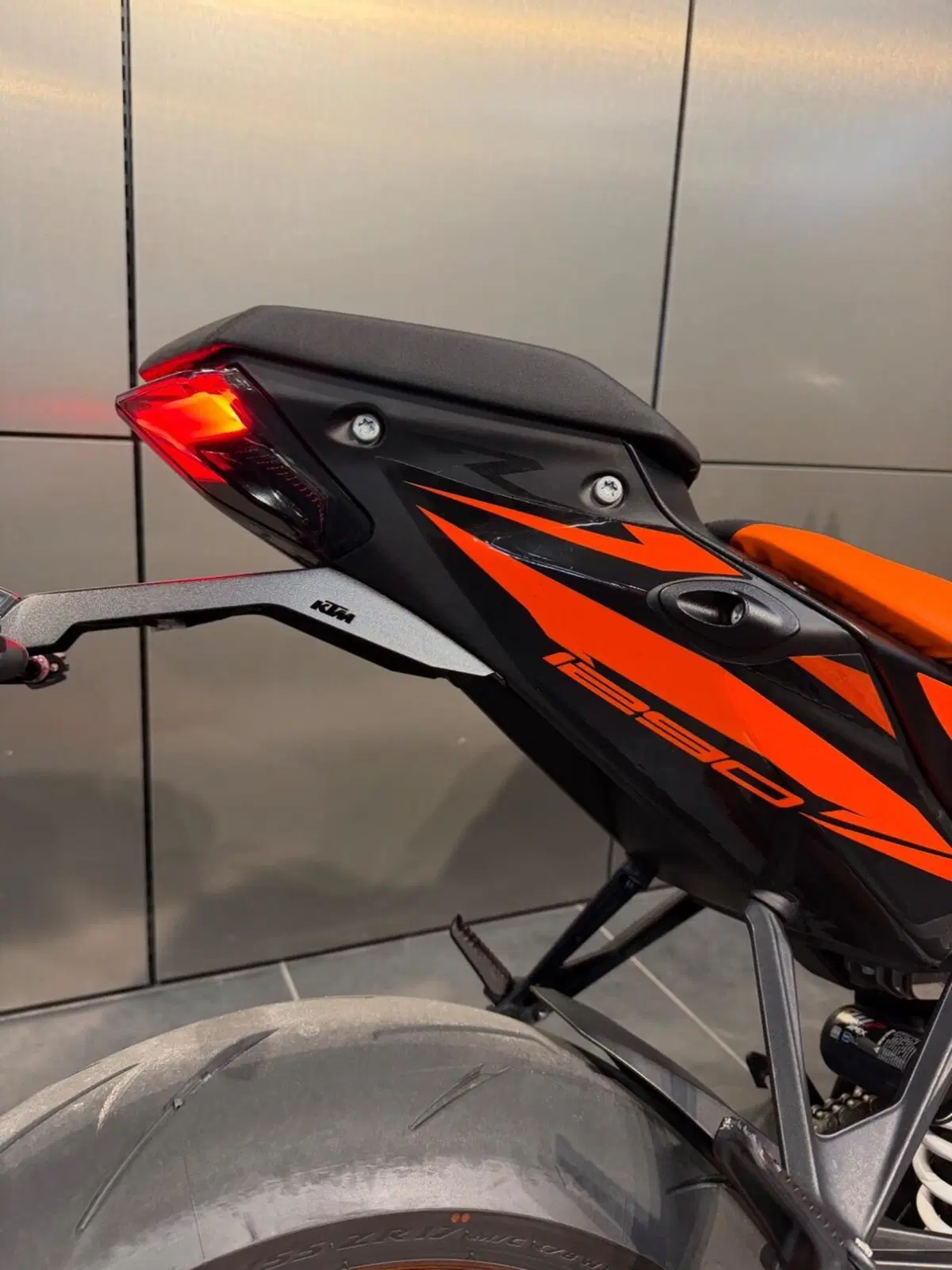 KTM 1290 Super Duke R EVO (2022 - 23) (14)