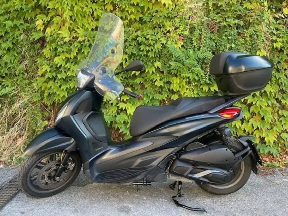 Piaggio Beverly 300 S ABS-ASR (2021 - 25)