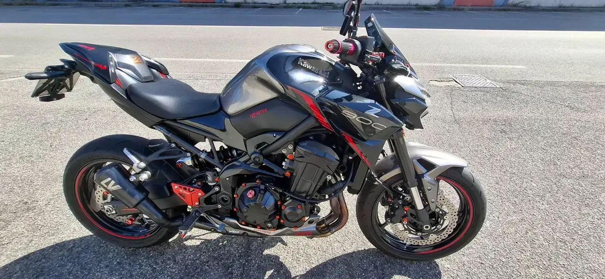 Kawasaki Z 900 SE (2022 - 24) (2)