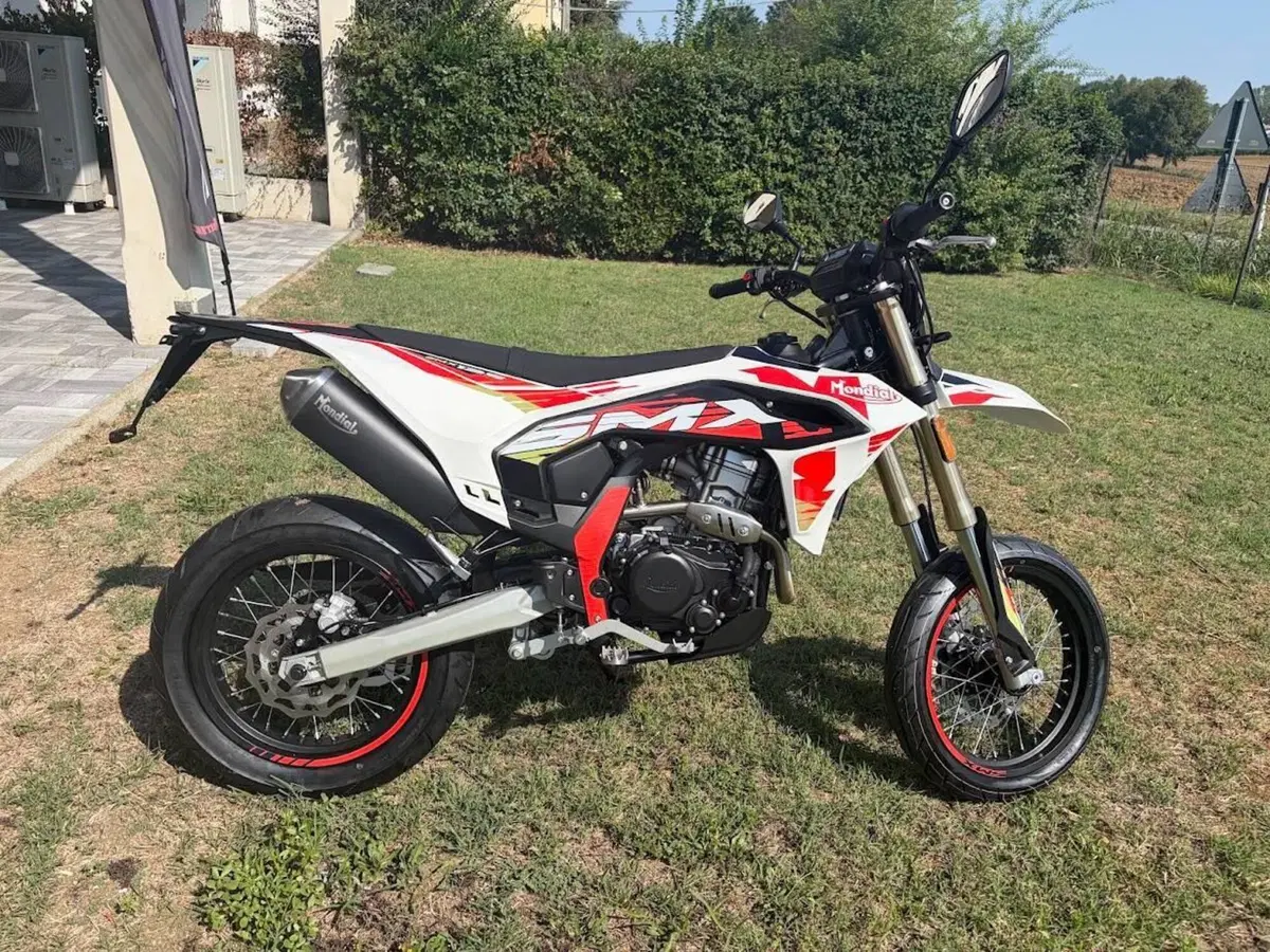 FB Mondial SMX 125 Motard (2025 - 26)