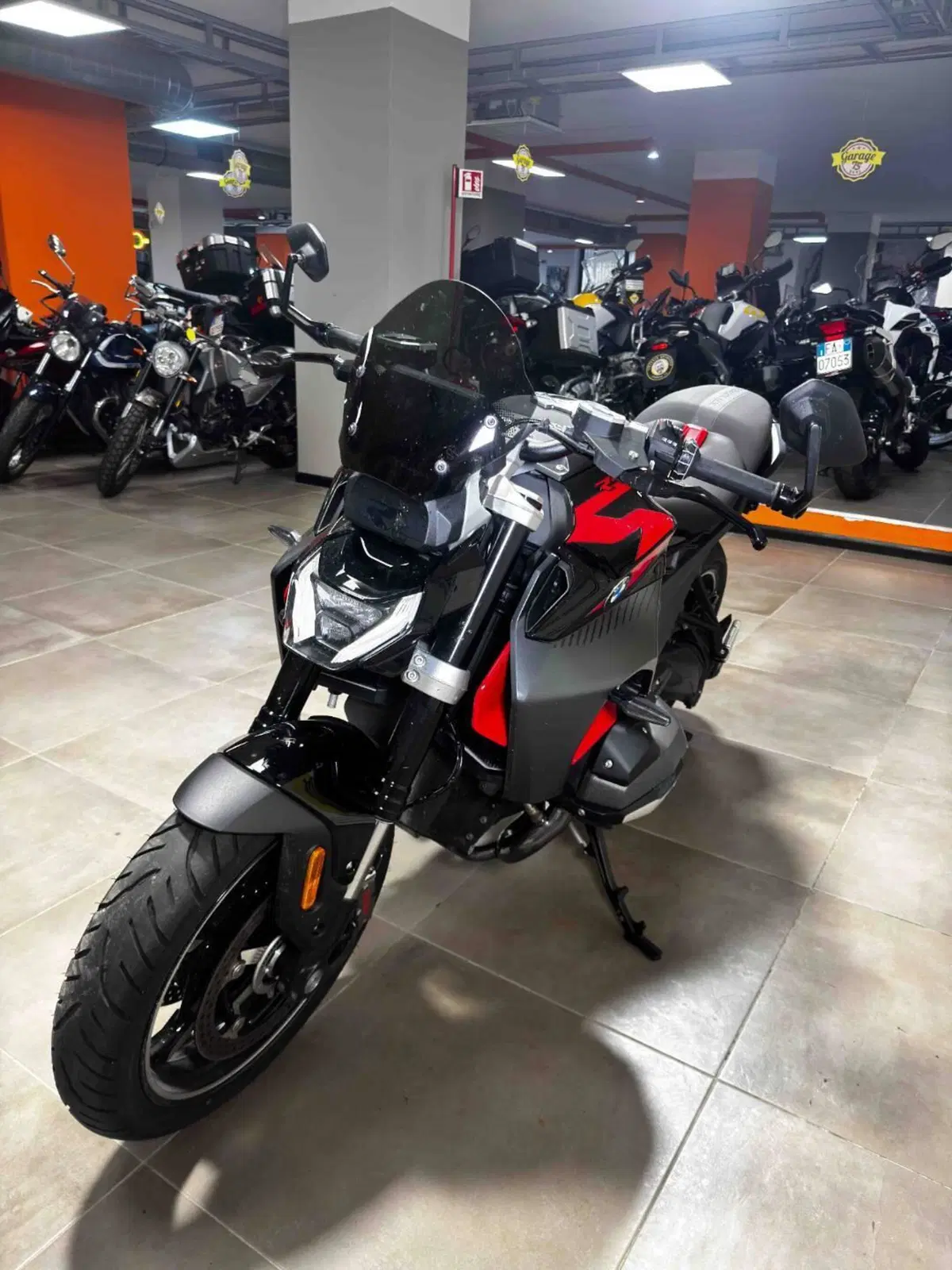 Bmw R 1300 R (2026 - 27) (3)