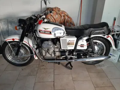 Moto Guzzi V7 special d'epoca