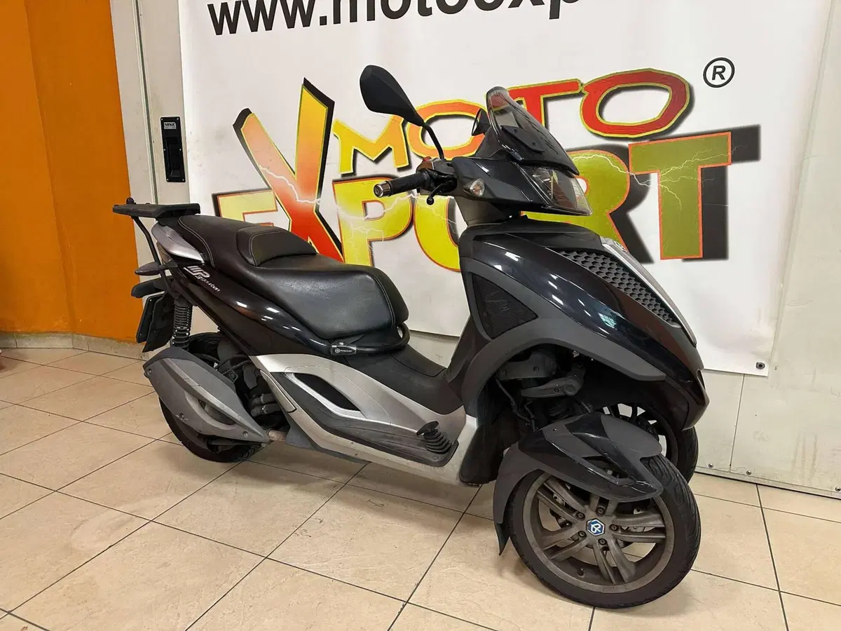 Piaggio Mp3 300 ie Yourban LT (2011 - 16) (2)