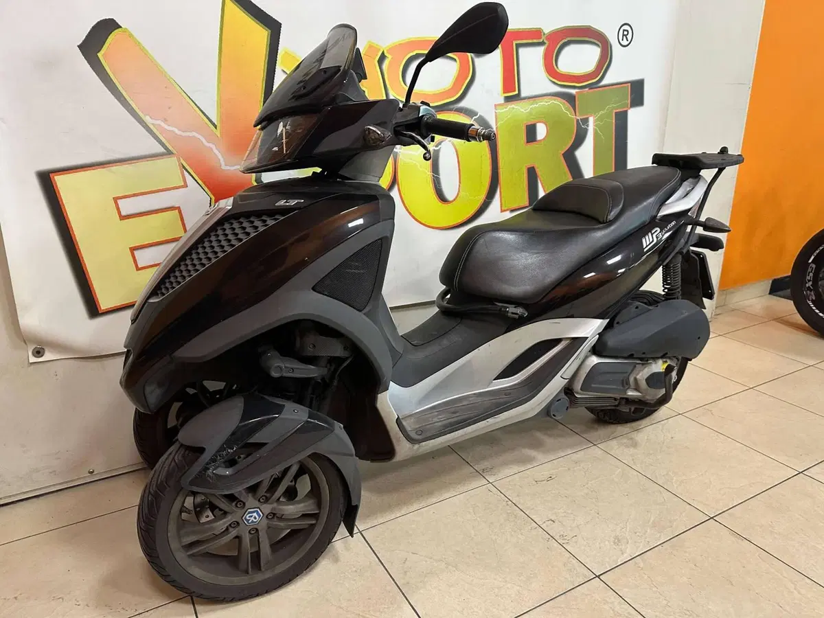 Piaggio Mp3 300 ie Yourban LT (2011 - 16) (5)