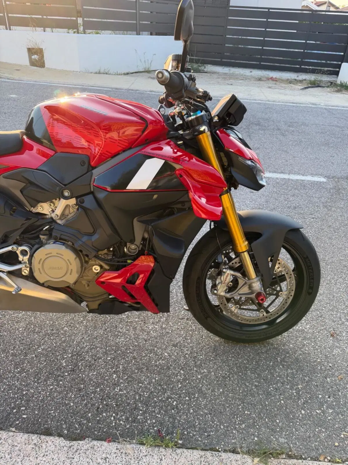 Ducati Streetfighter V4 S (2025 - 26) (8)
