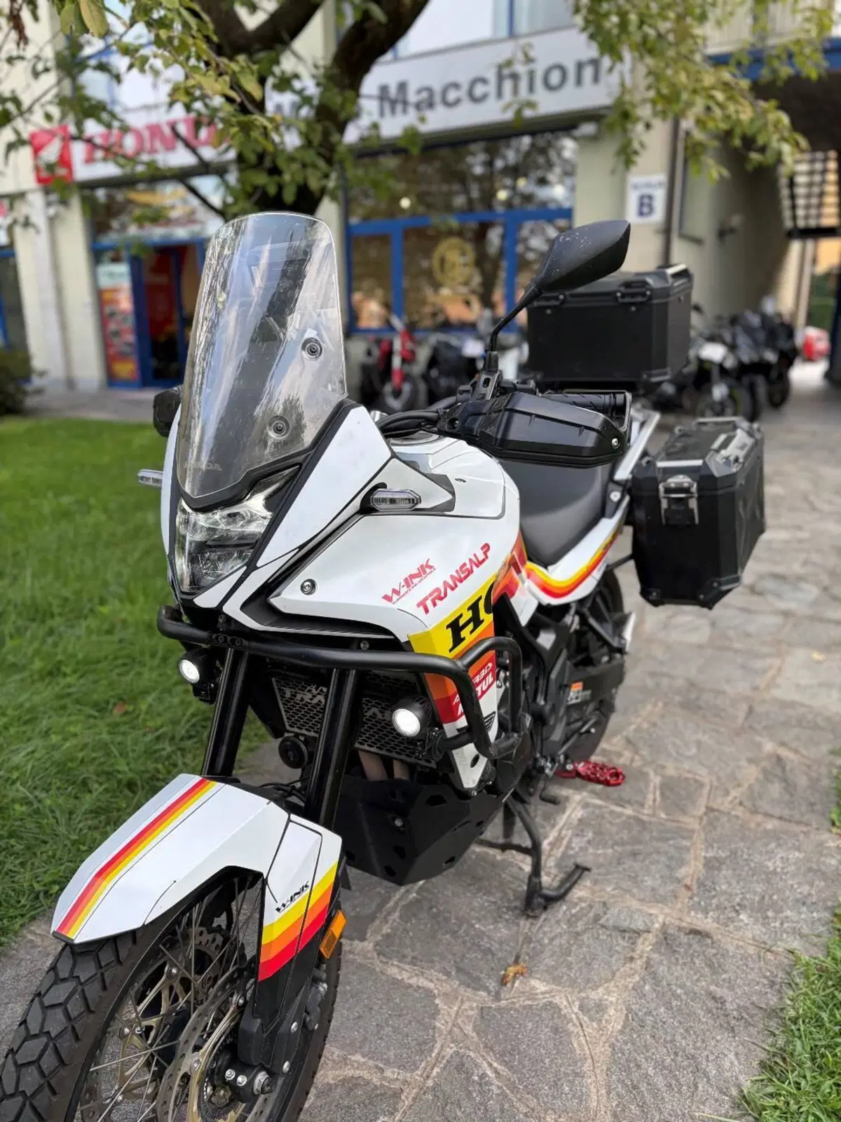 Honda Transalp XL750 Travel Edition (2023 - 24) (3)