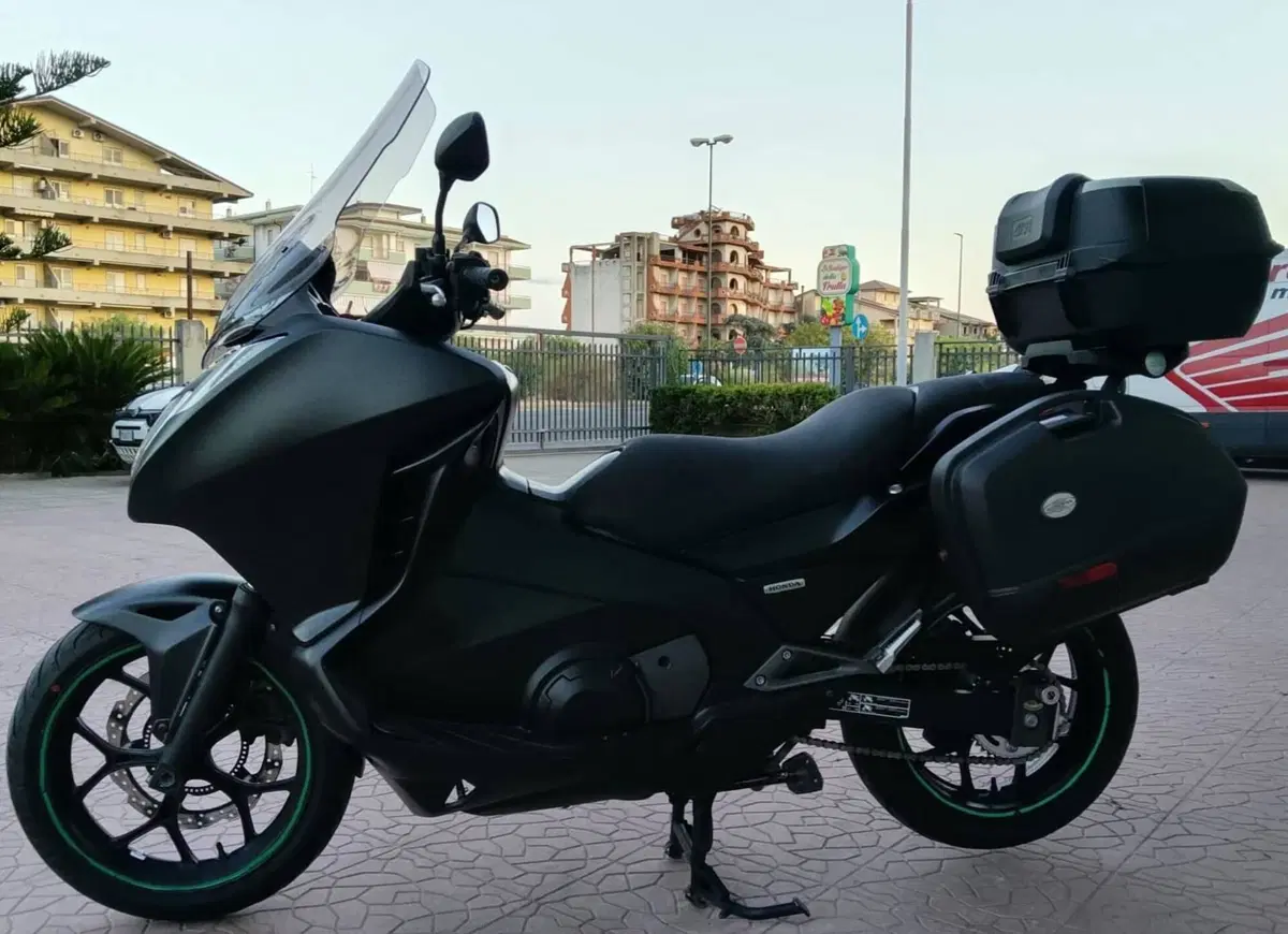 Honda Integra 700 (2011 - 13) (3)