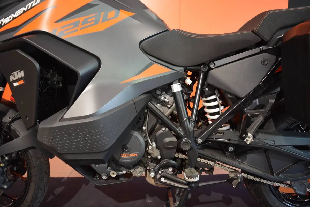 KTM 1290 Super Adventure S (2021 - 25) (16)