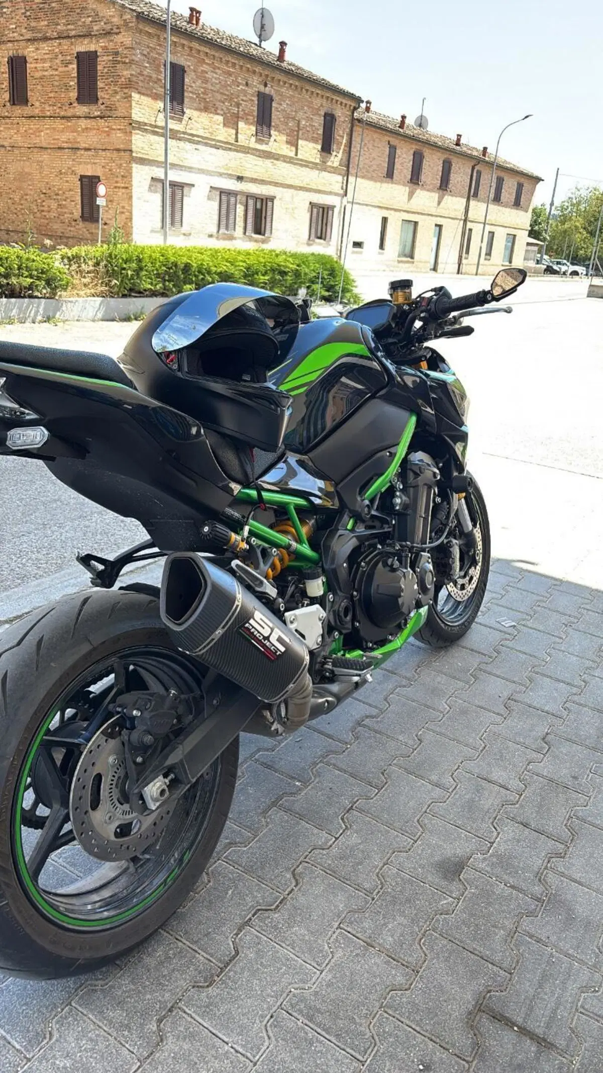 Kawasaki Z 900 SE (2022 - 24) (2)