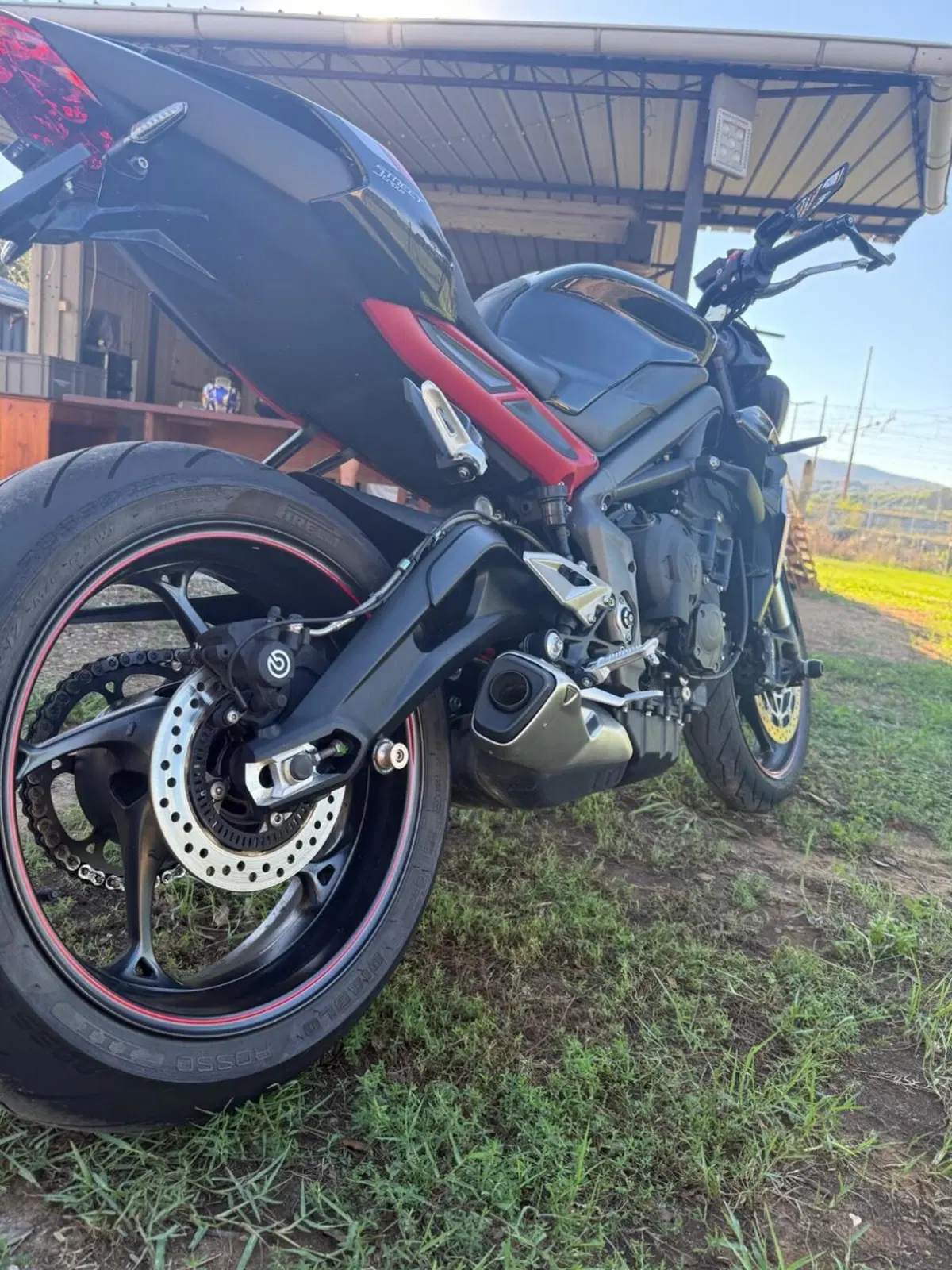 Triumph Street Triple R (2020 - 22) (5)