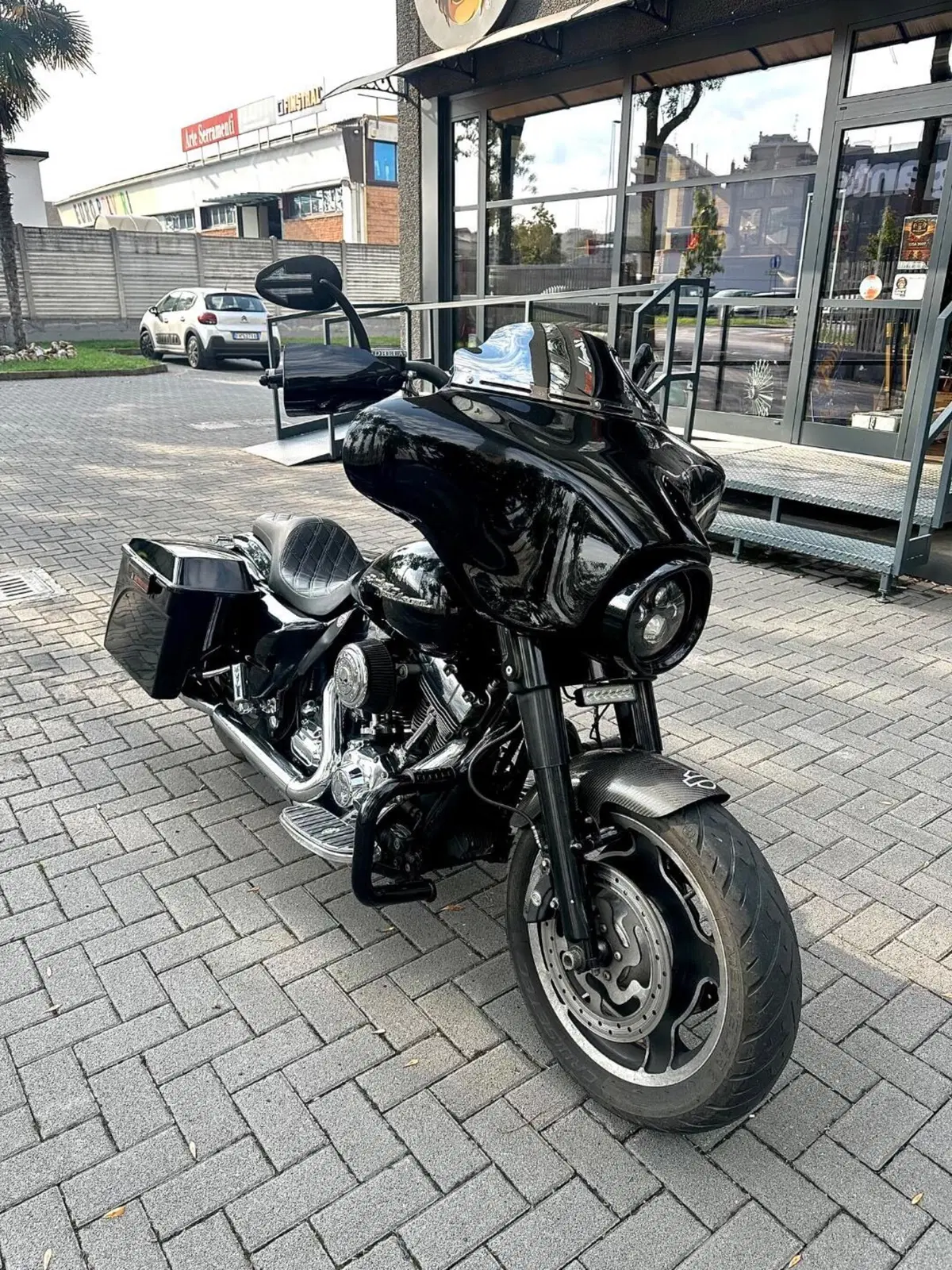 Harley-Davidson 1584 Street Glide (2008 - 10) - FLHX (2)