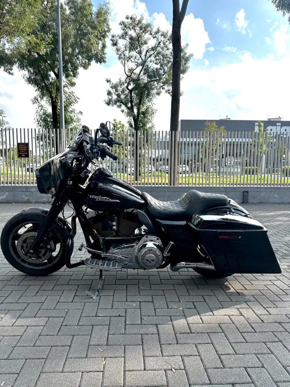 Harley-Davidson 1584 Street Glide (2008 - 10) - FLHX (5)
