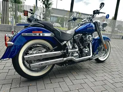 Harley-Davidson 1690 Deluxe (2016 - 17) - FLSTN usata