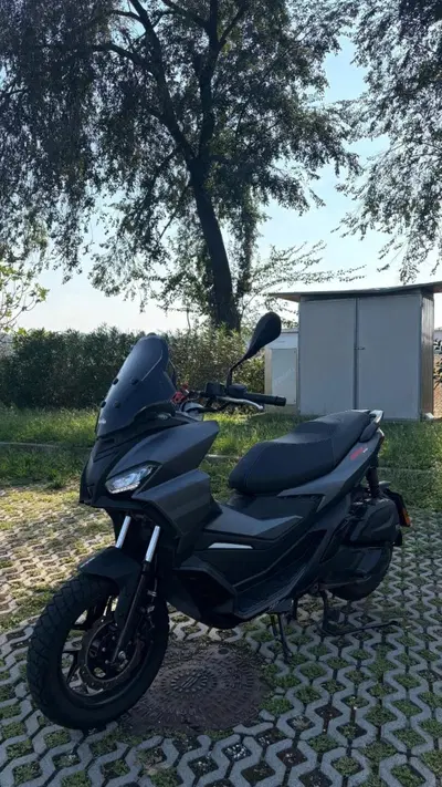 Aprilia SR GT 125 (2025 - 26) usata
