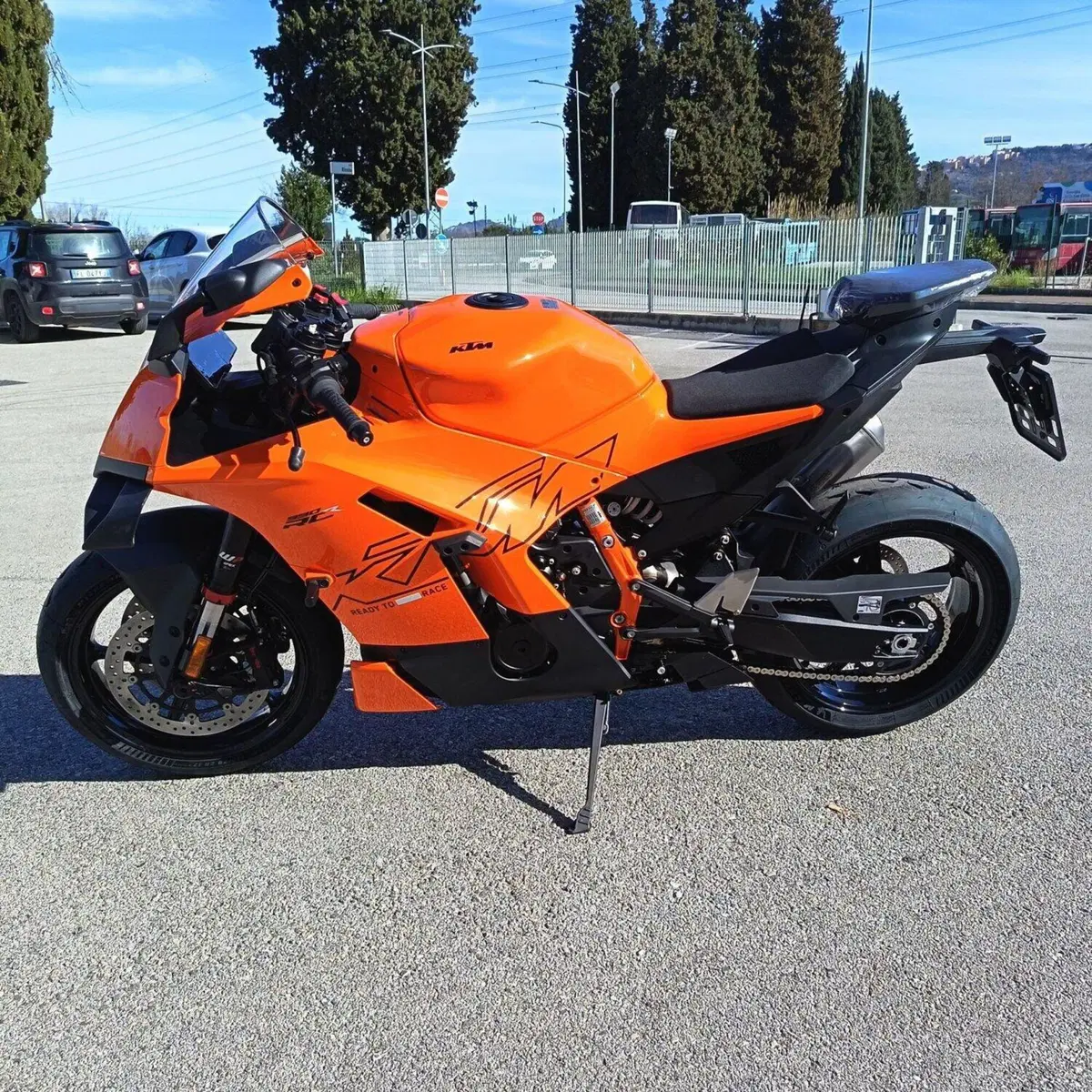 KTM 990 RC R (2026) (10)